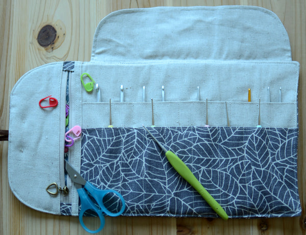 crochet hook storage holder tutorial 🌻crochet pencil case, cottagecore  crochet