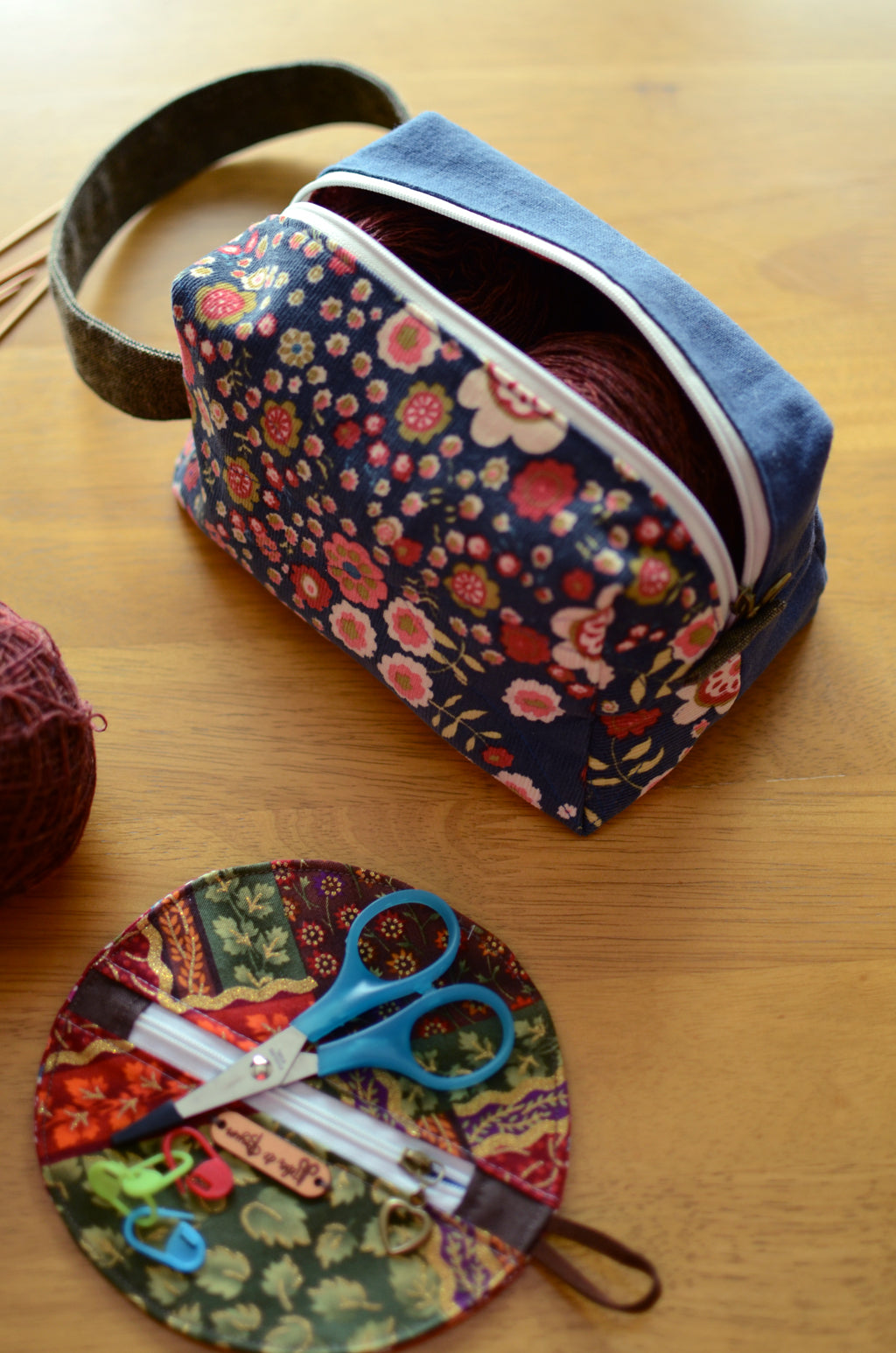 Knitting Project Bag with handle