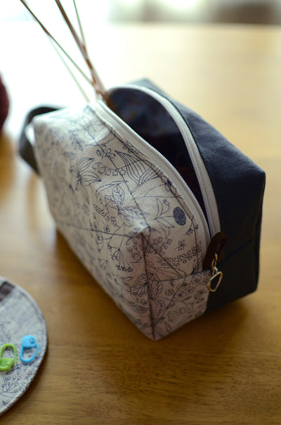 Cute project bag with handle/ unique gift for sock knitters