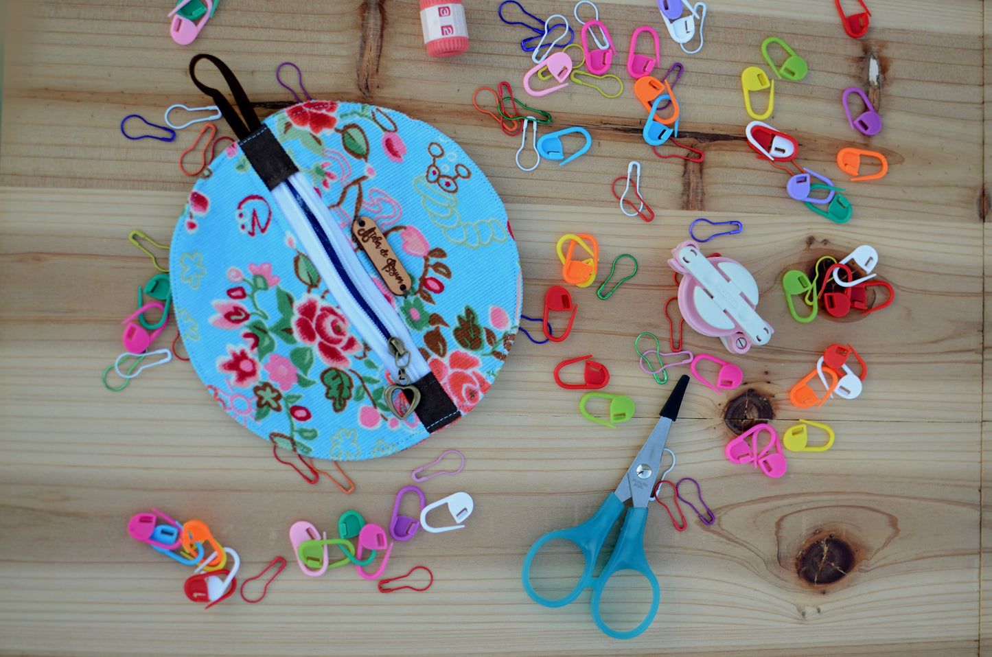 Perfect for gift exchange, stocking stuffer, and self-gifting / Mini zipper case