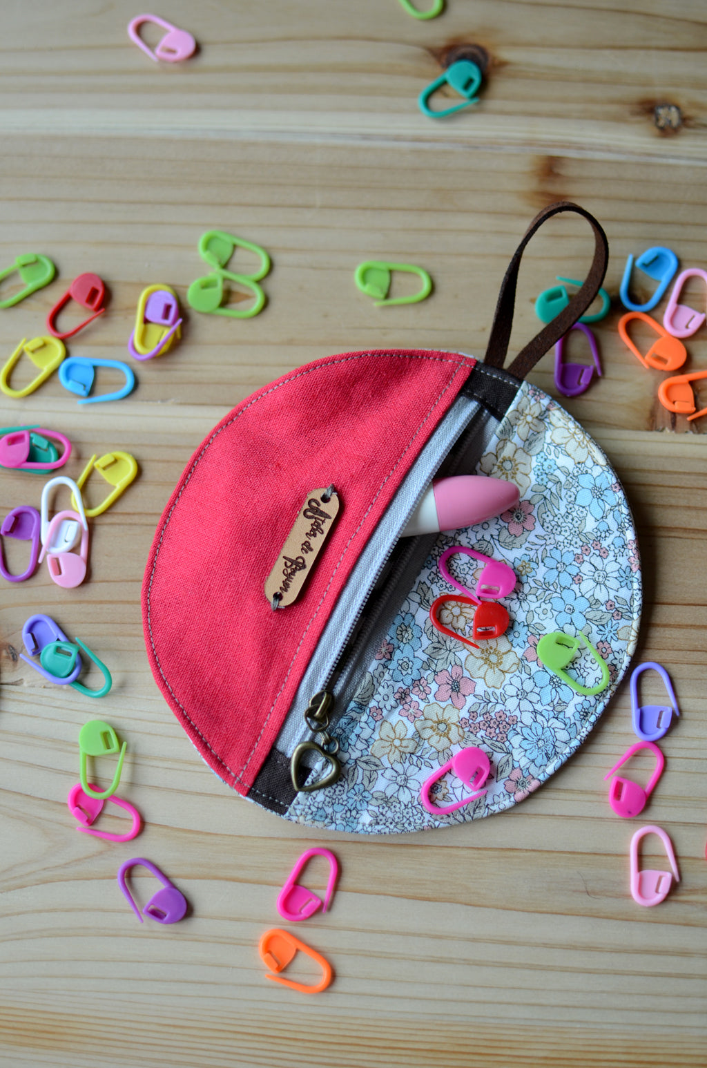 Mini Project notion Pouch for knitters and crocheters