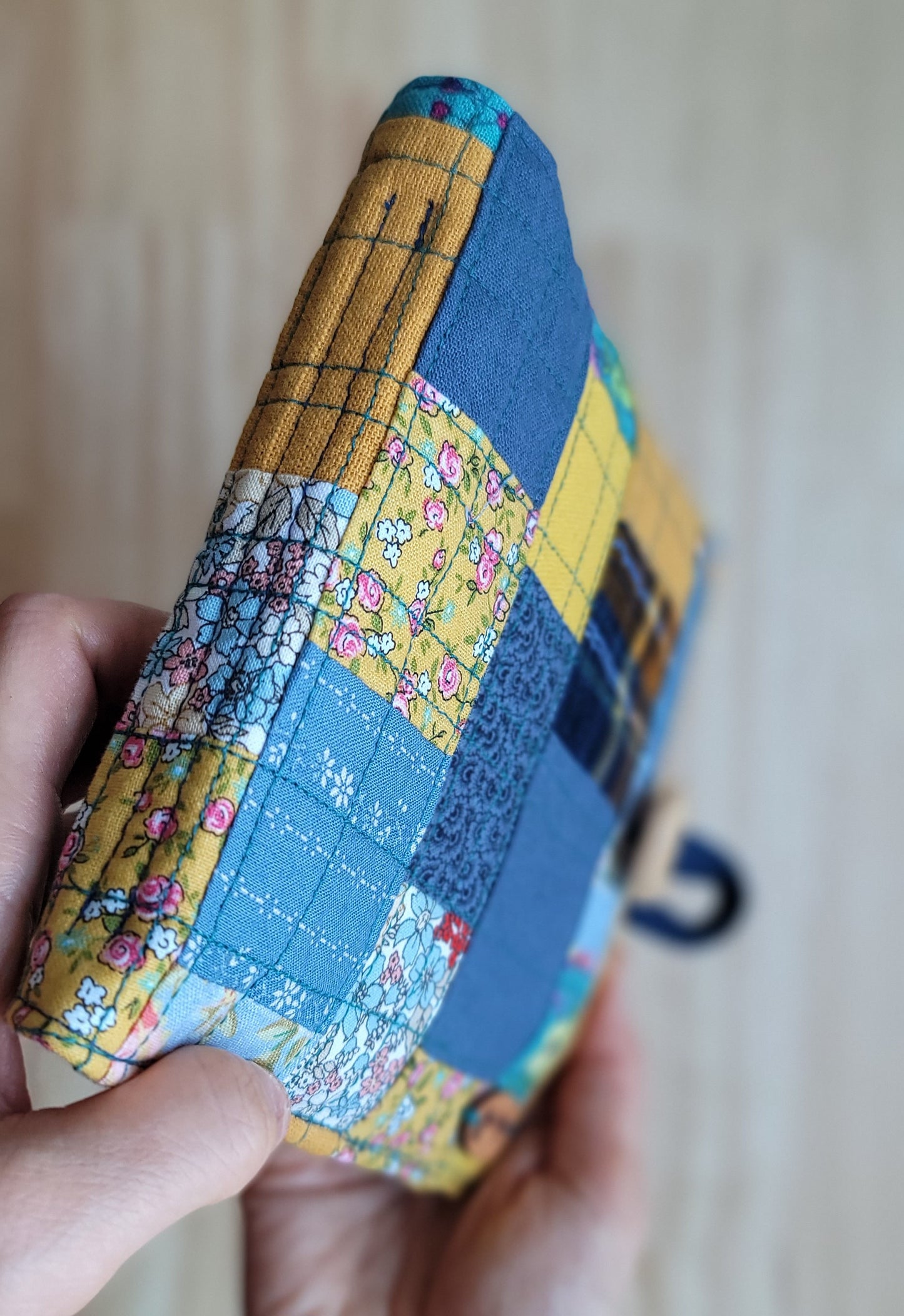 knitting needle organizer made with recycled fabrics by Atelier de Soyun