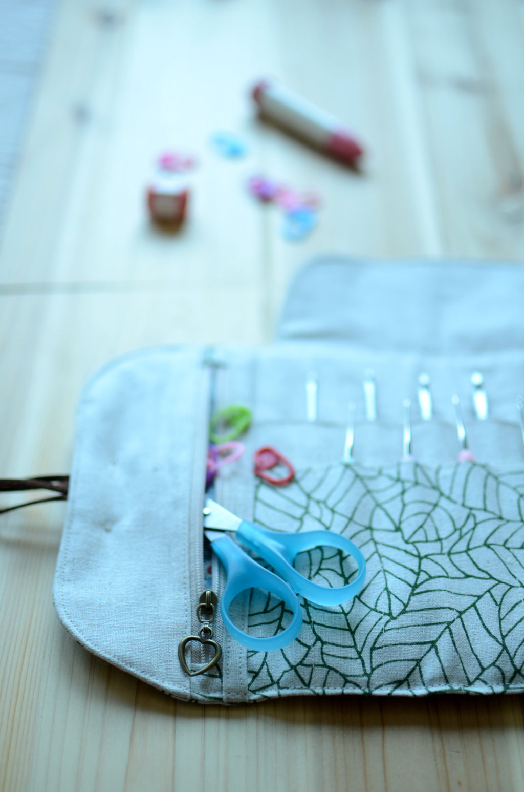 Crochet hook holder in natural linen