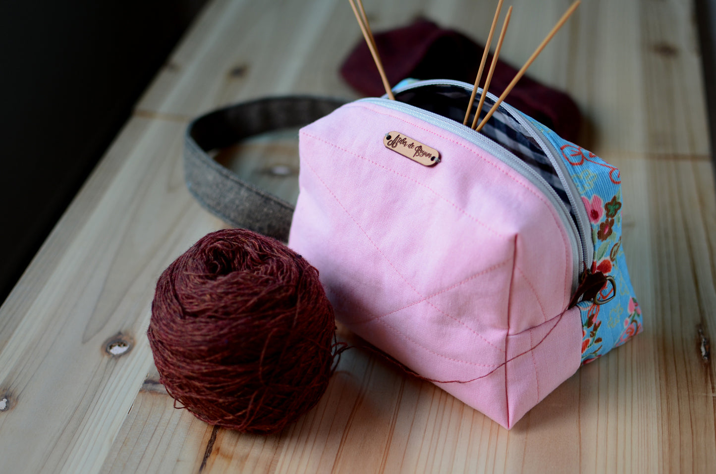 Small project bag for easy commuting/ light pink with festive floral