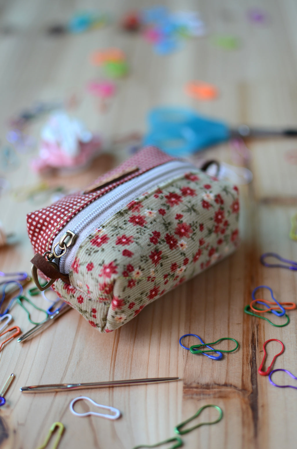 sweet mini box storage for your crochet essentials/ holiday flowers