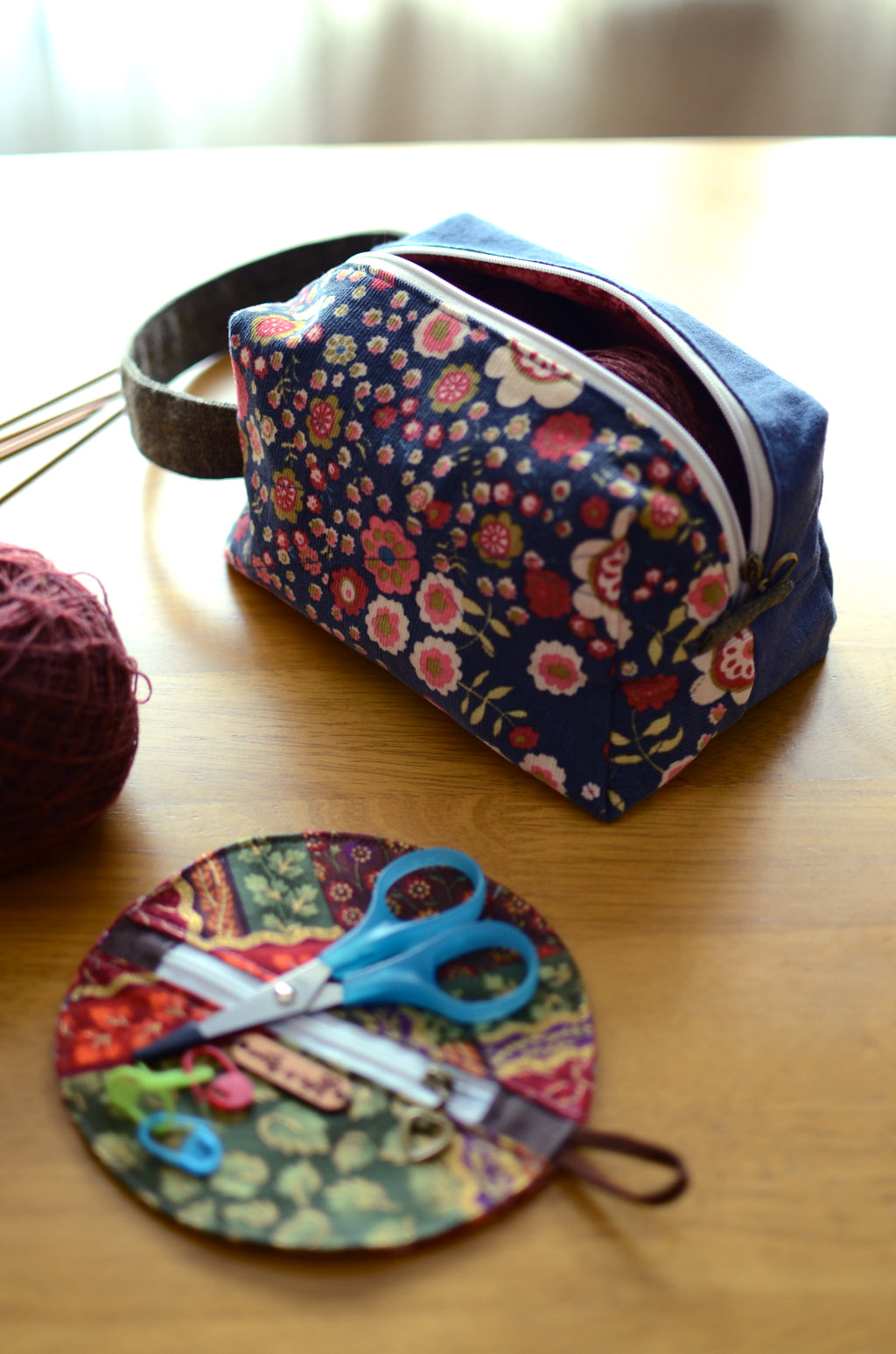 Knitting Project Bag with handle