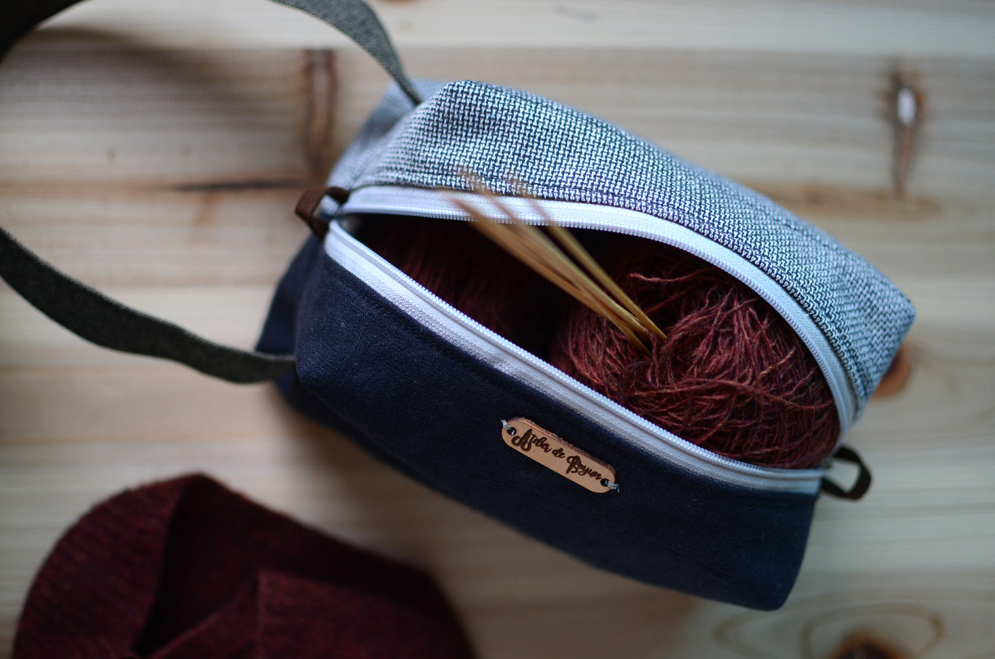 Knitting Project bag that sock knitters must-have/ Black