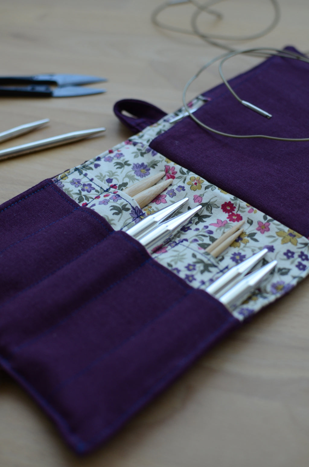 awesome knitting needle case for interchangeable needle sets