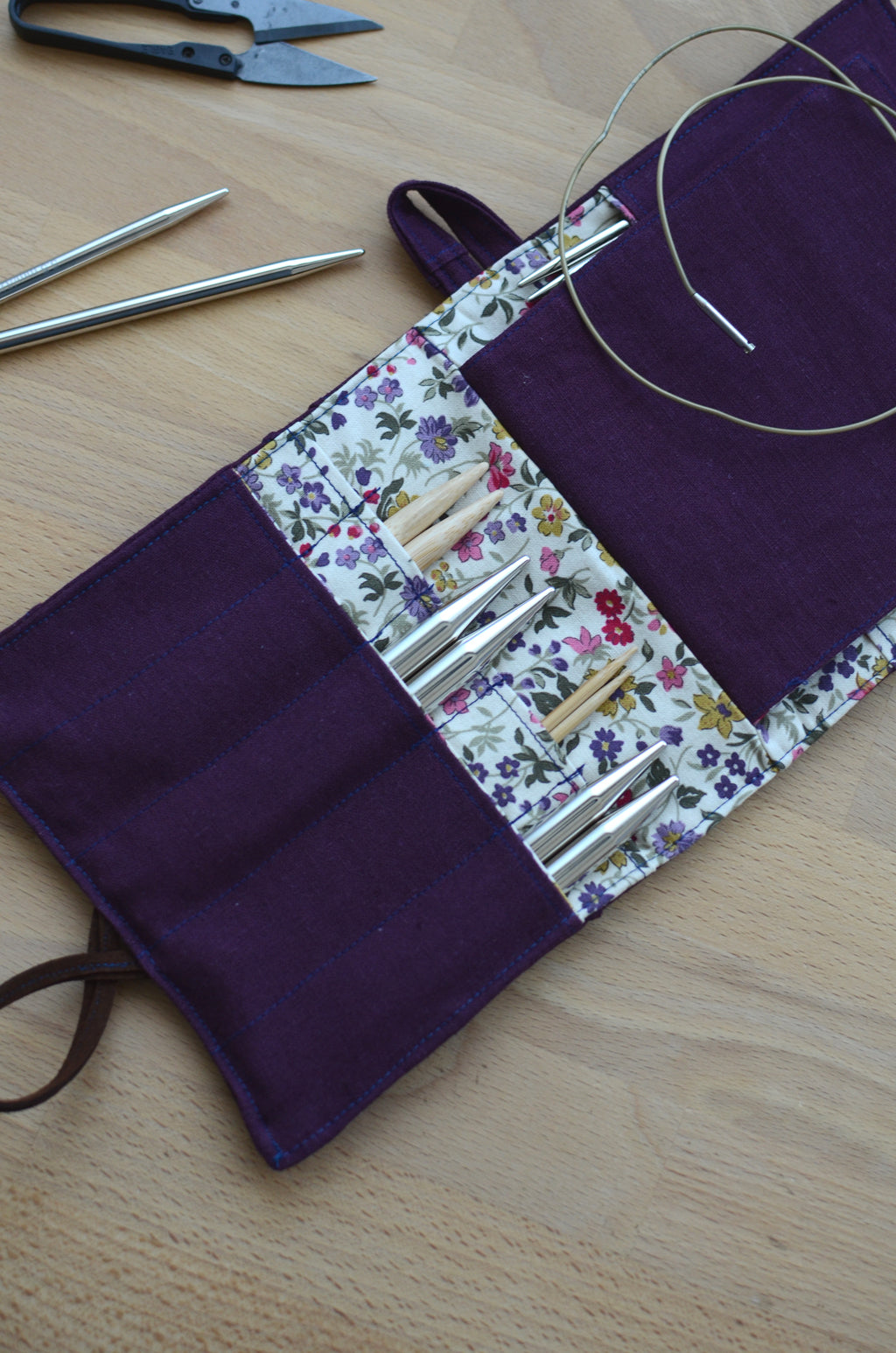 awesome knitting needle case for interchangeable needle sets