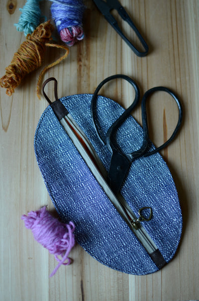 Notion pouch for crochet accessories