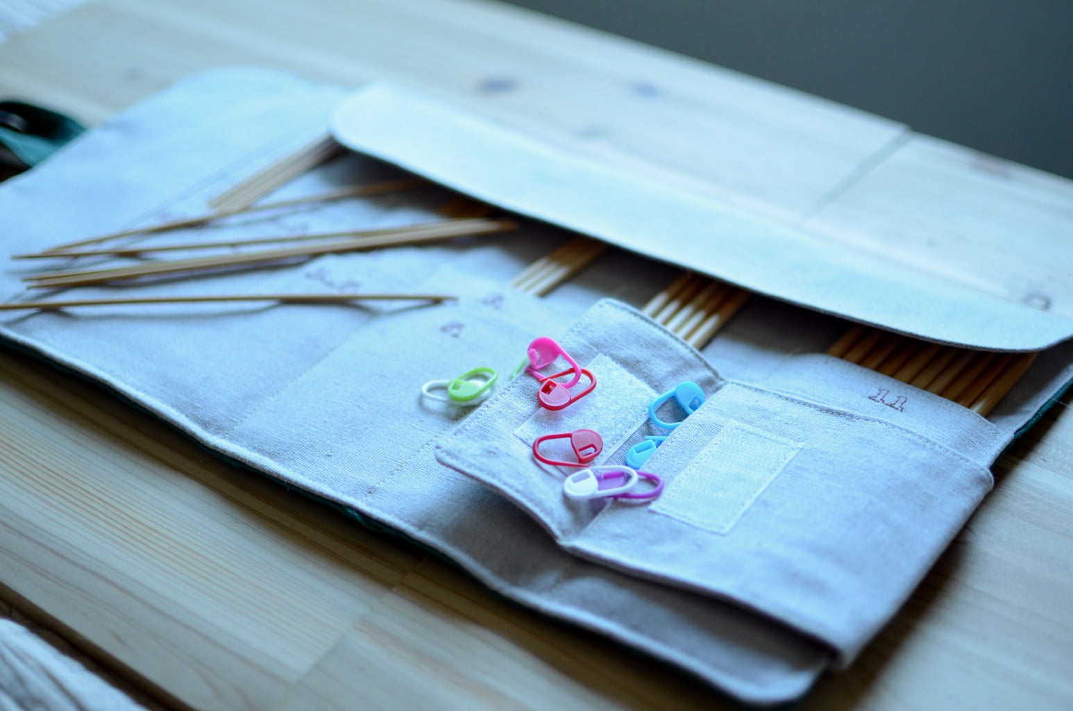 DPN Knitting Needle Organizer by Atelier de Soyun, Heirloom…