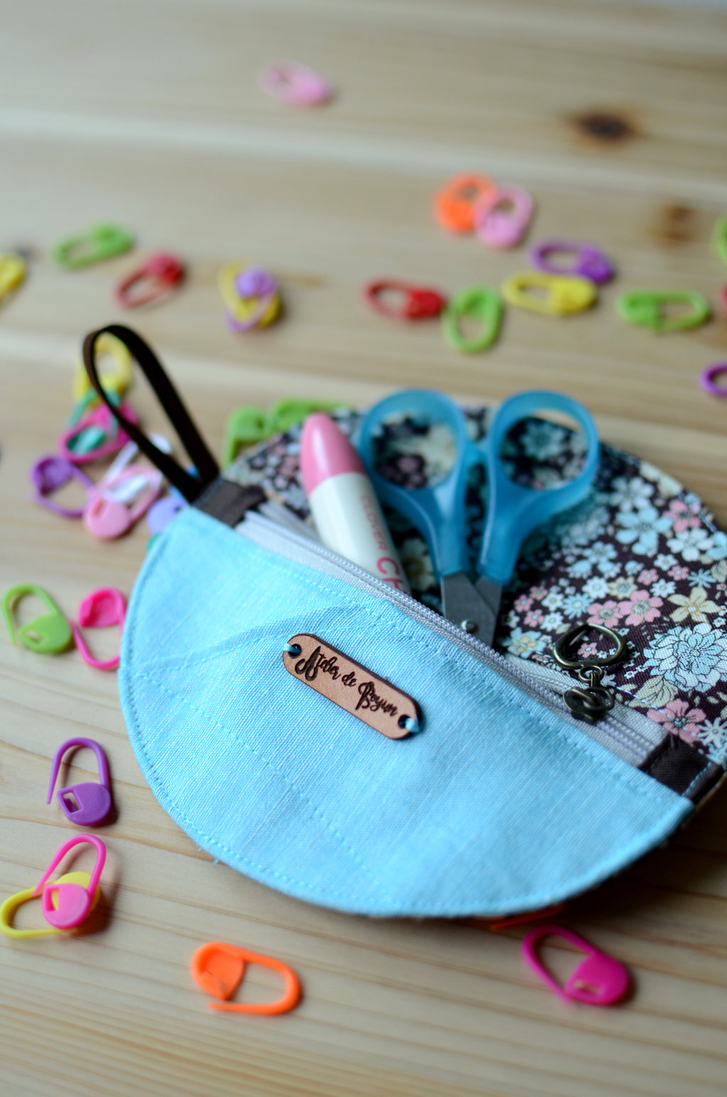 Perfect for gift exchange, stocking stuffer, and self-gifting / Mini zipper case