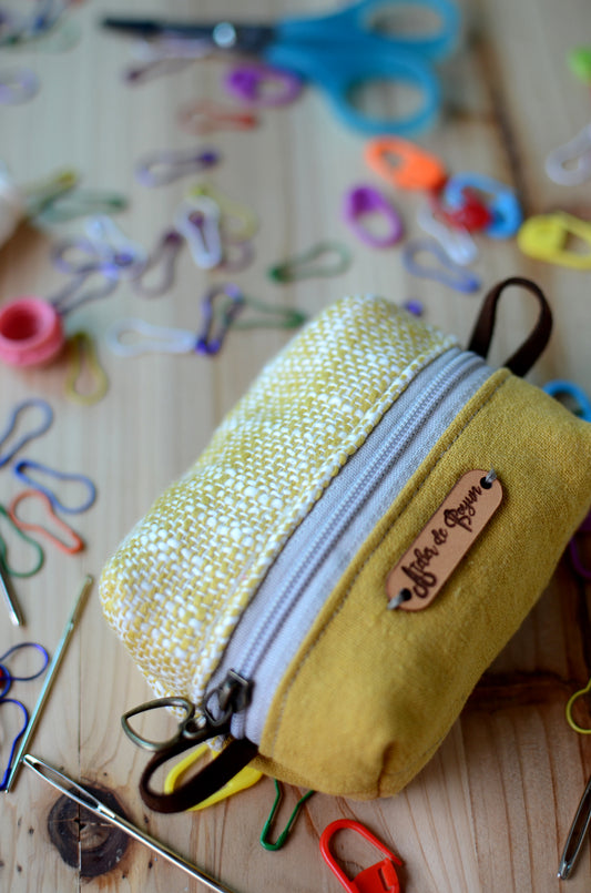 Handy mini box pouch for your crochet essentials/ Tweed mustard